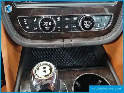 BENTLEY BENTAYGA 4.0 V8