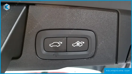 VOLVO XC60 B5 ULTRA BRIGHT AIR SUS