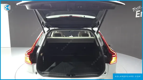 VOLVO XC60 B5 ULTRA BRIGHT AIR SUS