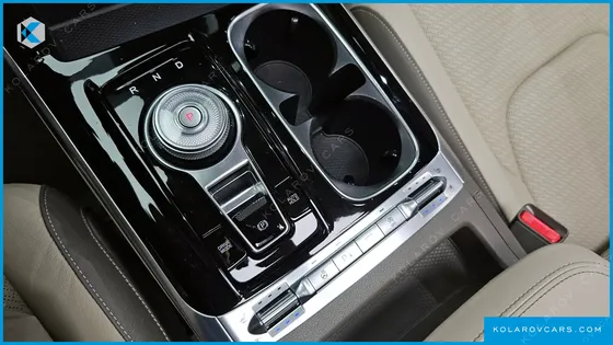 KIA CARNIVAL DIESEL 9-SEATER NOBLESSE
