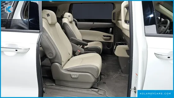 KIA CARNIVAL DIESEL 9-SEATER NOBLESSE