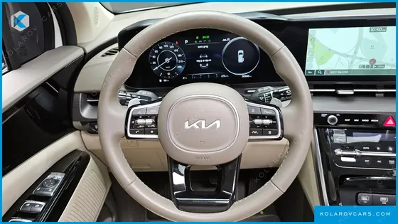 KIA CARNIVAL DIESEL 9-SEATER NOBLESSE
