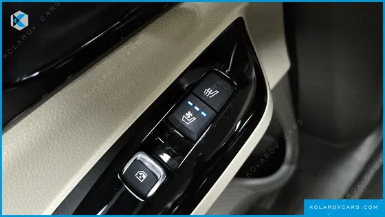 KIA CARNIVAL DIESEL 9-SEATER NOBLESSE