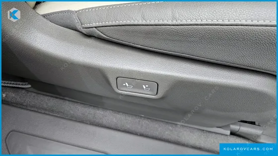 KIA CARNIVAL DIESEL 9-SEATER NOBLESSE