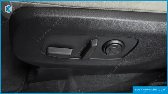 KIA CARNIVAL DIESEL 9-SEATER NOBLESSE