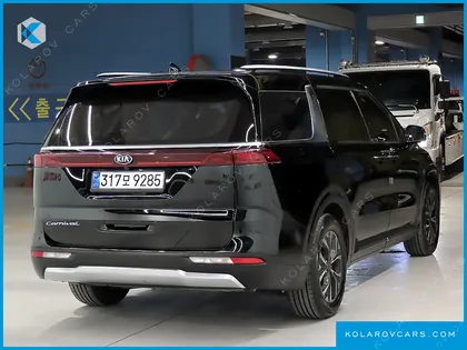 KIA CARNIVAL DIESEL 9-SEATER NOBLESSE