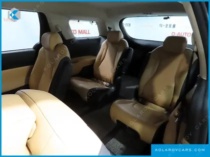 KIA CARNIVAL DIESEL 9-SEATER NOBLESSE