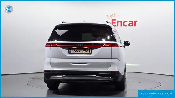 KIA CARNIVAL DIESEL 7-SEATER SIGNATURE