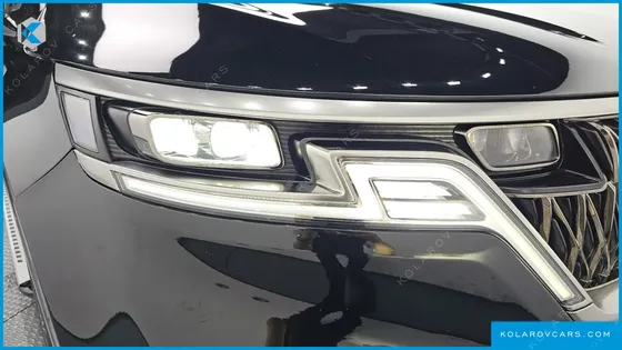 KIA CARNIVAL DIESEL 7-SEATER HI-LIMOUSINE