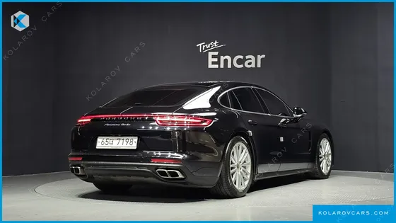 PORSCHE PANAMERA 4.0 TURBO