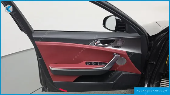 KIA STINGER 3.3 TURBO AWD
