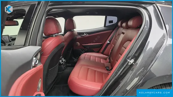 KIA STINGER 3.3 TURBO AWD