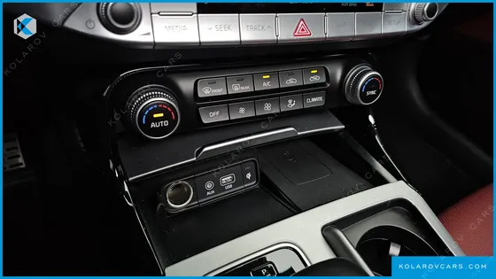 KIA STINGER 3.3 TURBO AWD