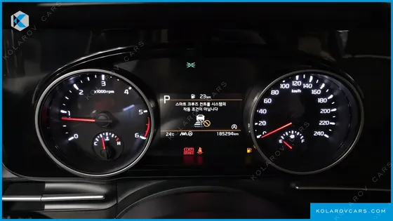 KIA CARNIVAL DIESEL 9-SEATER NOBLESSE