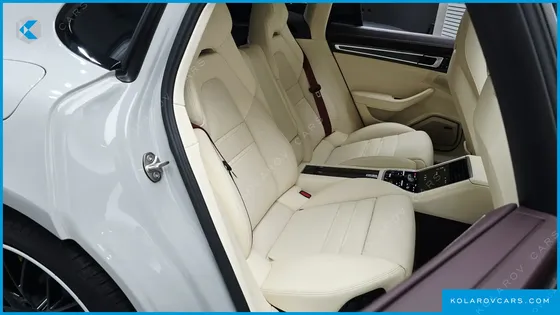 PORSCHE PANAMERA 2.9 AWD E-HYBRID PLATINUM EDITION