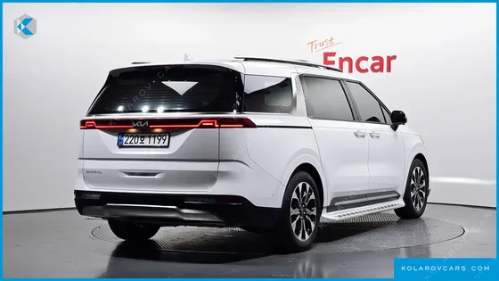 KIA CARNIVAL GASOLINE 9-SEATER SIGNATURE