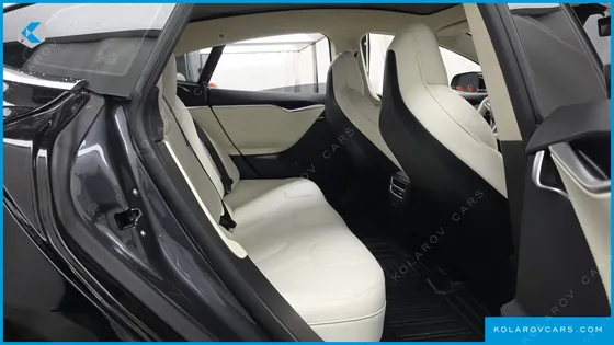 TESLA MODEL S 90D