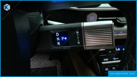 HYUNDAI GRANDEUR PREMIUM