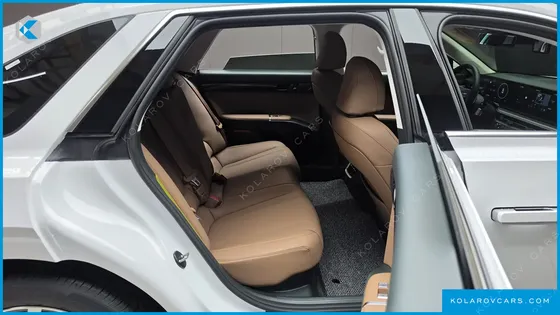HYUNDAI GRANDEUR PREMIUM