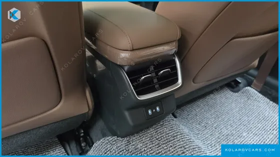 HYUNDAI GRANDEUR PREMIUM