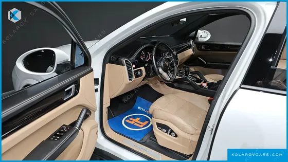 PORSCHE CAYENNE 3.0 COUPE