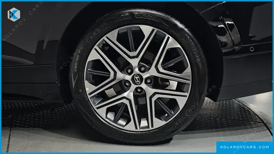 HYUNDAI GRANDEUR EXCLUSIVE