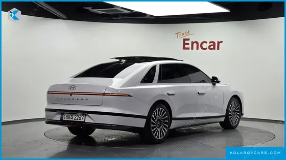 HYUNDAI GRANDEUR CALLIGRAPHY