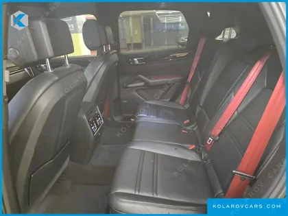 PORSCHE CAYENNE 3.0