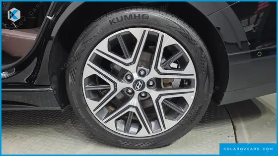 HYUNDAI GRANDEUR EXCLUSIVE