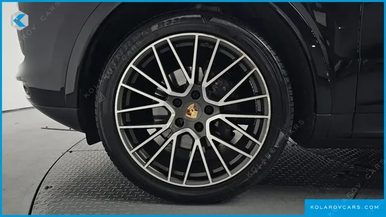 PORSCHE CAYENNE 3.0