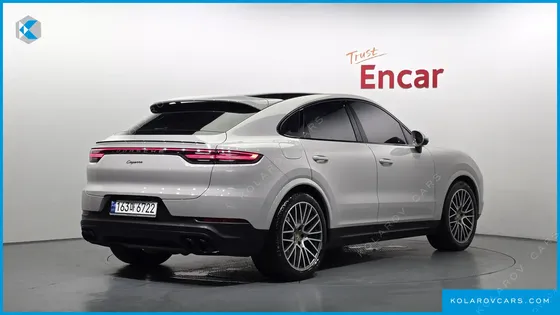 PORSCHE CAYENNE 3.0 COUPE PLATINUM EDITION