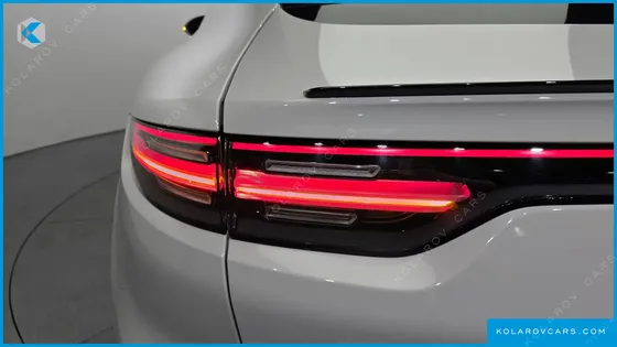 PORSCHE CAYENNE 3.0 COUPE PLATINUM EDITION