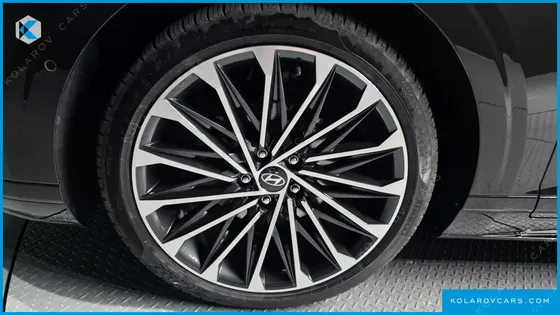 HYUNDAI GRANDEUR CALLIGRAPHY