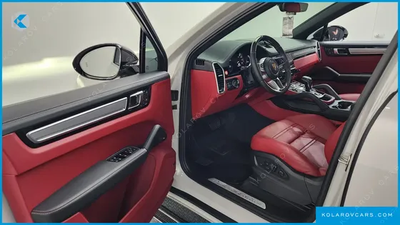 PORSCHE CAYENNE 3.0 E-HYBRID COUPE PLATINUM EDITION