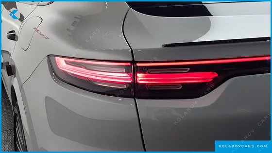 PORSCHE CAYENNE 3.0 E-HYBRID COUPE PLATINUM EDITION