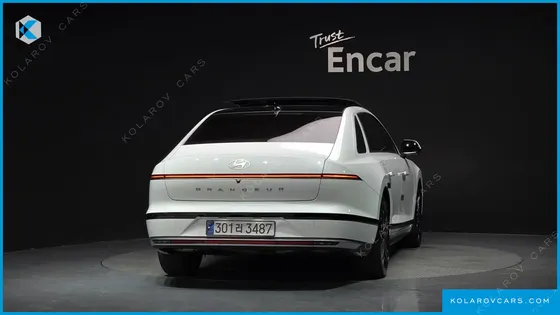 HYUNDAI GRANDEUR EXCLUSIVE
