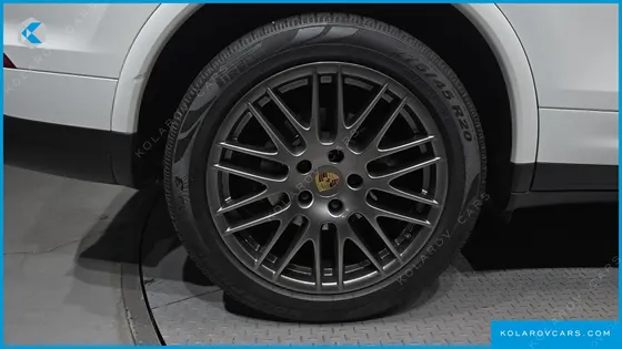 PORSCHE CAYENNE 3.0 DIESEL PLATIUM EDITION