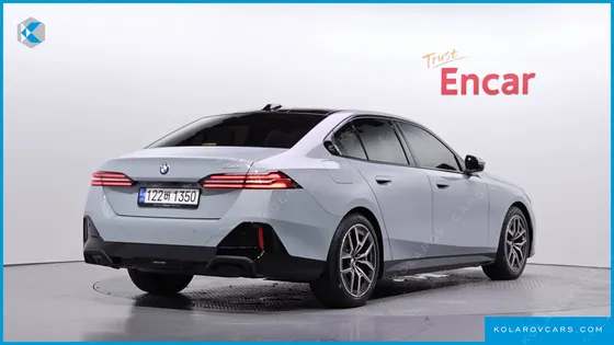 BMW 5 SERIES 520I M SPORT