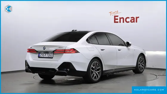 BMW 5 SERIES 520I M SPORT