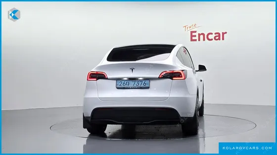 TESLA MODEL Y RWD