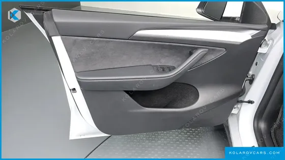 TESLA MODEL Y RWD