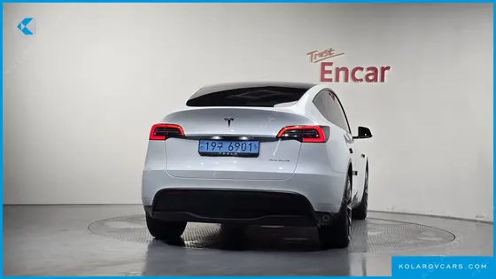 TESLA MODEL Y LONG RANGE AWD