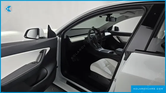 TESLA MODEL Y LONG RANGE AWD