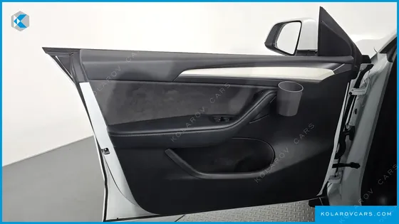 TESLA MODEL Y RWD
