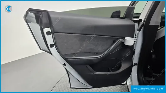 TESLA MODEL Y RWD