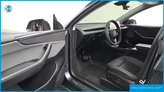 TESLA MODEL Y RWD