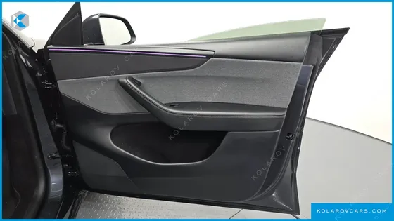 TESLA MODEL Y RWD