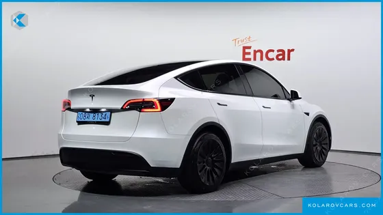 TESLA MODEL Y RWD