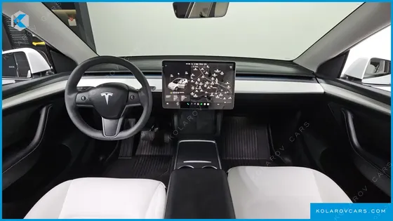 TESLA MODEL Y RWD