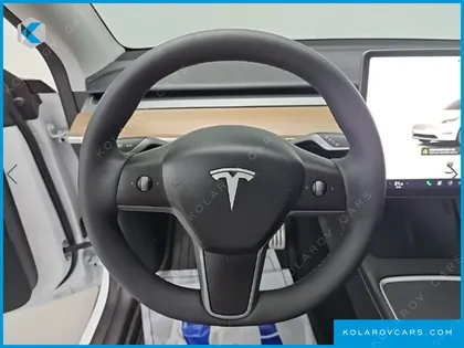 TESLA MODEL Y RWD